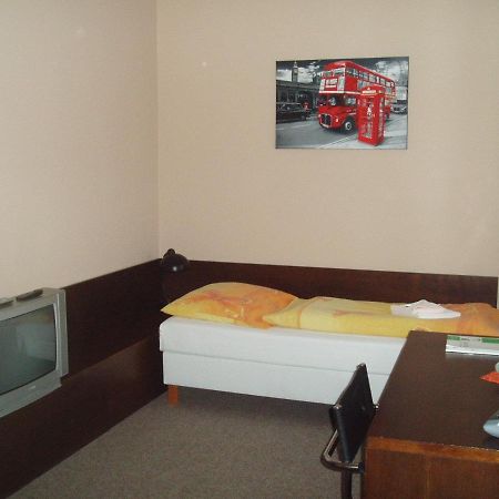 Hotel Bila Ruze Brno Exterior photo