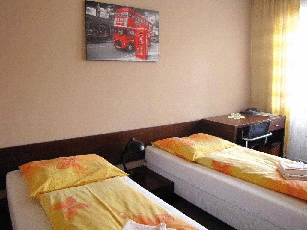 Hotel Bila Ruze Brno Exterior photo