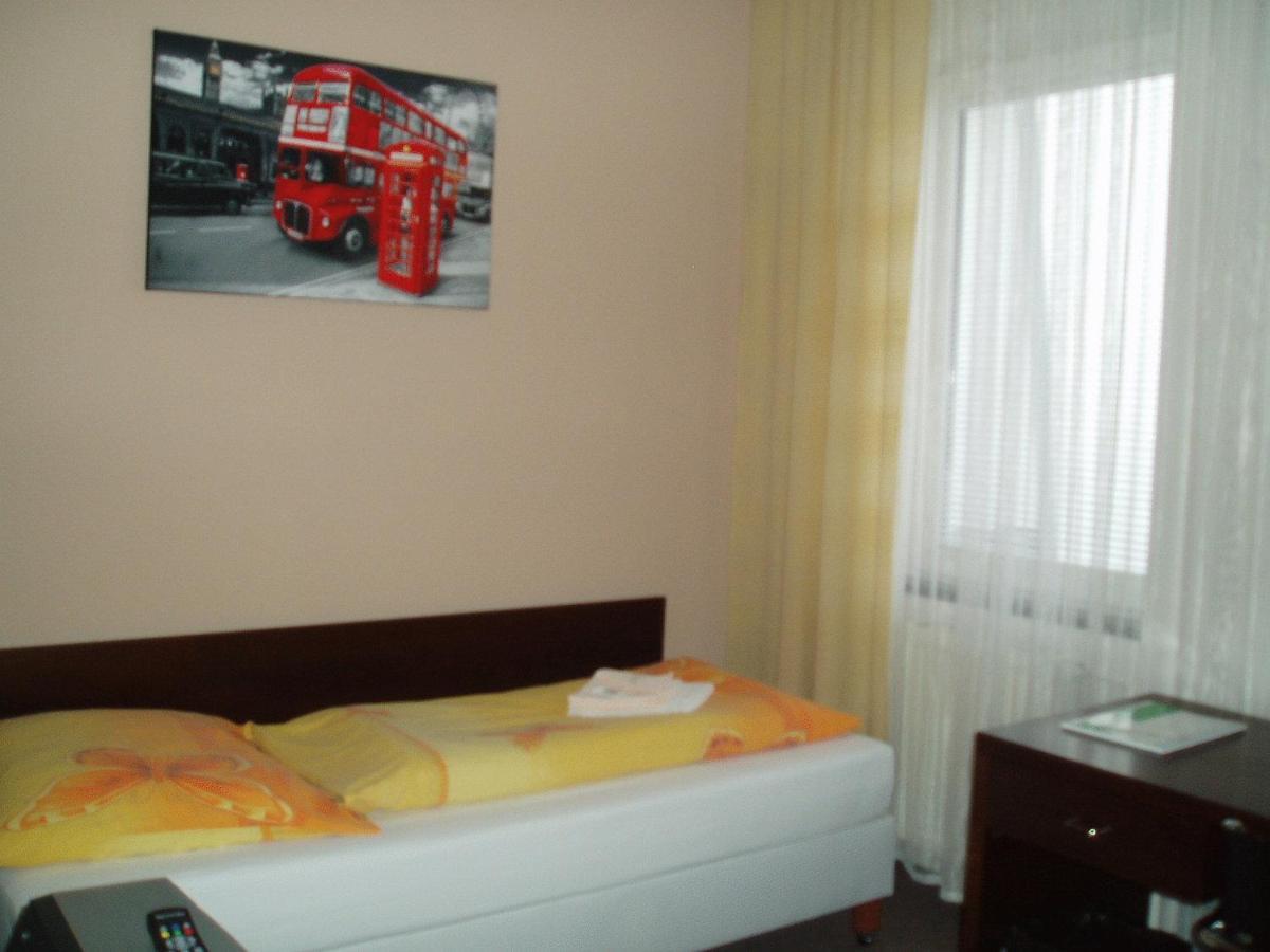 Hotel Bila Ruze Brno Exterior photo
